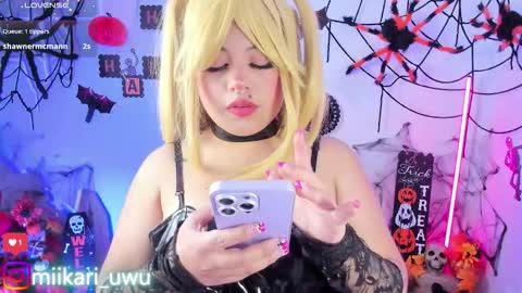 Ahri help me get to 100  online show from October 25, 2025, 5:26 am