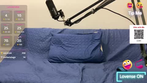 AHSLEY online show from February 20, 2025, 10:04 pm