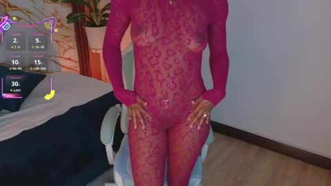 Snapshot of ahvi_ebony chatting on May 1, 2026, 8:57 pm Ahvi Ebony online show from May 1, 2026, 8:57 pm