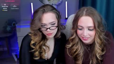 Snapshot of ai__girl chatting on November 29, 2025, 5:49 pm ai__girl online show from November 29, 2025, 5:49 pm