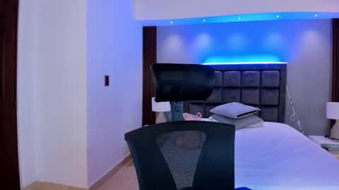 Snapshot of aidajoness chatting on October 9, 2025, 12:03 pm aidajoness online show from October 9, 2025, 12:03 pm