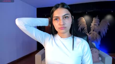 Snapshot of aidajoness chatting on December 5, 2025, 11:30 am aidajoness online show from December 5, 2025, 11:30 am