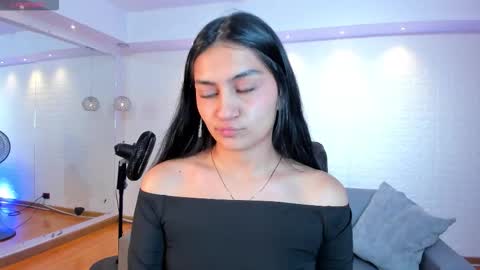 Snapshot of aidajoness chatting on December 14, 2025, 1:05 pm aidajoness online show from December 14, 2025, 1:05 pm