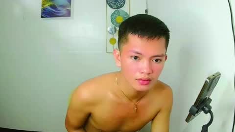 aiden_acexxx online show from May 27, 2026, 5:04 am