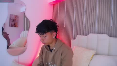 Aiden online show from March 24, 2026, 12:43 pm