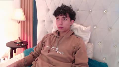 Aiden online show from June 5, 2026, 1:06 pm