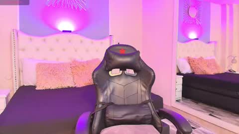 Snapshot of aiden_royce chatting on September 22, 2025, 4:47 am aiden_royce online show from September 22, 2025, 4:47 am