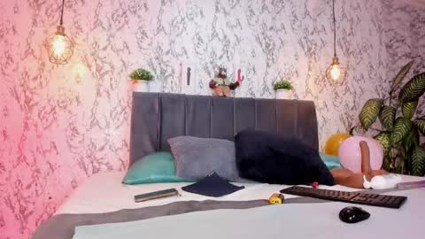 AIHNOA online show from October 25, 2025, 7:52 pm