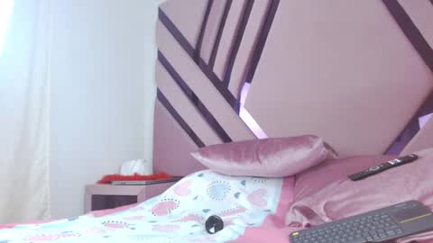 Snapshot of aiilynsmiith chatting on November 24, 2025, 3:50 am aiilynsmiith online show from November 24, 2025, 3:50 am