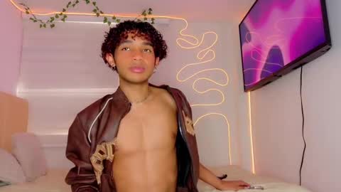 Snapshot of aiiron_m chatting on September 20, 2025, 8:10 pm Aaron Winter online show from September 20, 2025, 8:10 pm