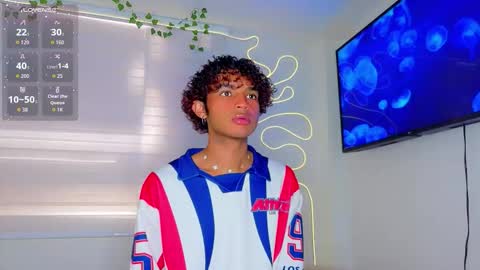 Snapshot of aiiron_m chatting on February 3, 2026, 7:30 pm Aaron Winter online show from February 3, 2026, 7:30 pm