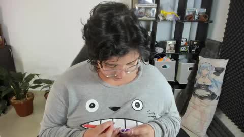 Catalina online show from February 27, 2025, 3:26 pm