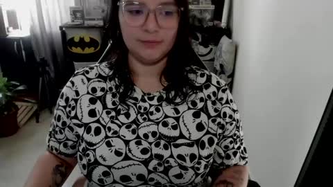 Catalina online show from April 10, 2026, 2:11 pm