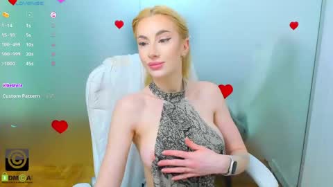 Allie  online show from April 22, 2026, 7:33 am