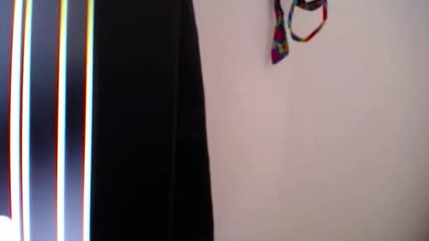 ailem_ online show from May 31, 2026, 8:21 pm