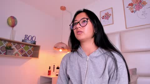 Aily Yozuko online show from December 29, 2024, 8:22 am