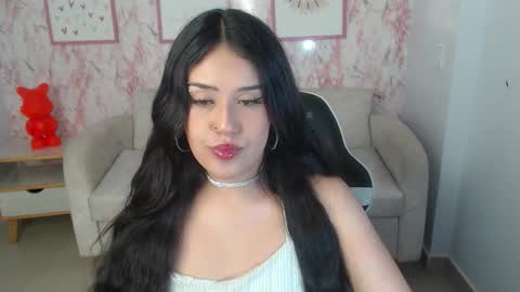 ailyn_ch1 online show from November 10, 2025, 10:31 pm