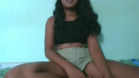 aimeamour online show from February 8, 2025, 10:18 am