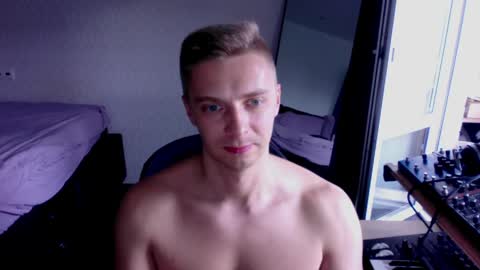 free your mind and your ass will follow online show from May 24, 2026, 1:49 pm