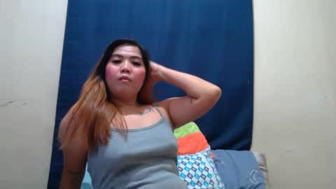 airamae1415 online show from May 3, 2026, 9:37 am