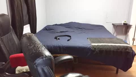 Daddy online show from April 18, 2026, 11:49 pm