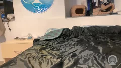 Snapshot of aircum99_ chatting on November 13, 2025, 4:39 pm aircum99_ online show from November 13, 2025, 4:39 pm