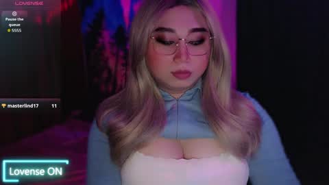 Goddess Airis online show from May 18, 2026, 7:58 am