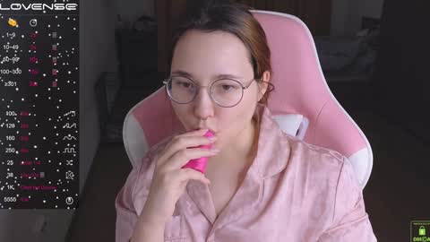 airyhill online show from December 9, 2024, 3:22 pm