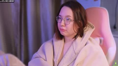 Snapshot of airyhill chatting on February 2, 2026, 12:31 am airyhill online show from February 2, 2026, 12:31 am