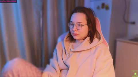 Snapshot of airyhill chatting on February 2, 2026, 12:37 pm airyhill online show from February 2, 2026, 12:37 pm