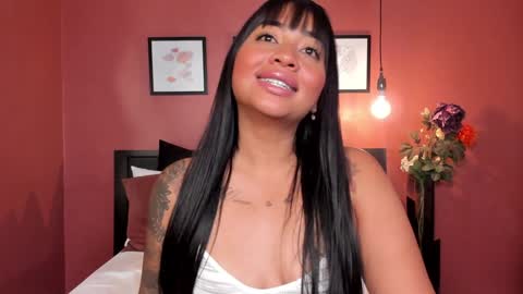  Aisha  online show from January 18, 2025, 1:18 pm