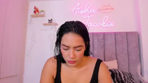 aishajb_02 online show from August 5, 2026, 6:33 pm