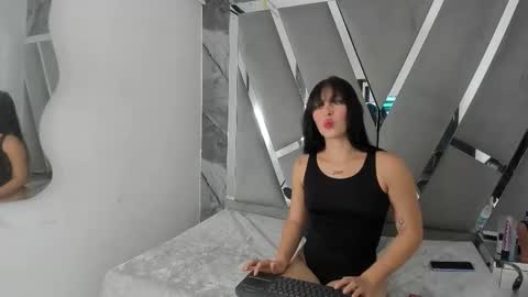 Snapshot of aishaxht chatting on February 10, 2026, 11:20 pm aishaxht online show from February 10, 2026, 11:20 pm