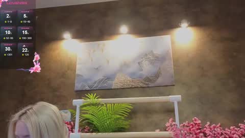 Snapshot of aishiro chatting on March 11, 2025, 12:39 pm aishiro online show from March 11, 2025, 12:39 pm