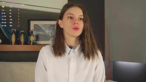 Snapshot of aislyfarran chatting on February 28, 2025, 1:05 am Aliza online show from February 28, 2025, 1:05 am