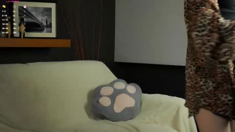 Snapshot of aislyfarran chatting on March 8, 2025, 1:06 am Aliza online show from March 8, 2025, 1:06 am