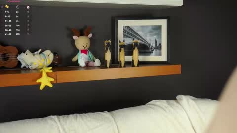 Snapshot of aislyfarran chatting on March 12, 2025, 7:24 am Aliza online show from March 12, 2025, 7:24 am