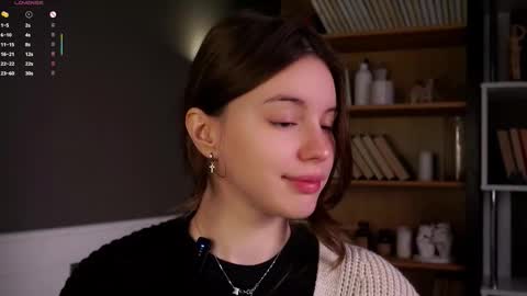 Snapshot of aislyfarran chatting on September 19, 2025, 1:07 am Aliza online show from September 19, 2025, 1:07 am