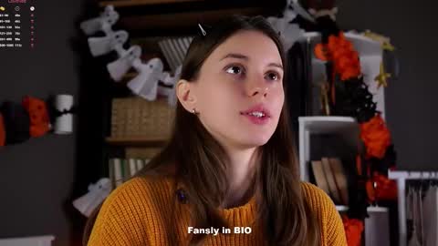 Snapshot of aislyfarran chatting on October 28, 2025, 1:31 am Aliza online show from October 28, 2025, 1:31 am