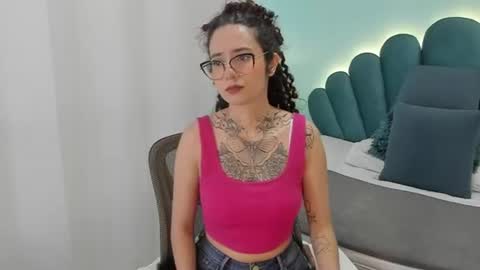 aitana026 online show from July 26, 2026, 1:29 pm