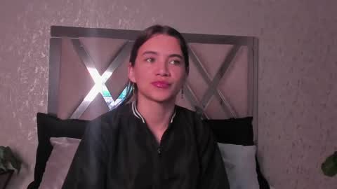 Snapshot of aitana_baker_ chatting on February 11, 2025, 1:51 pm little aitana online show from February 11, 2025, 1:51 pm