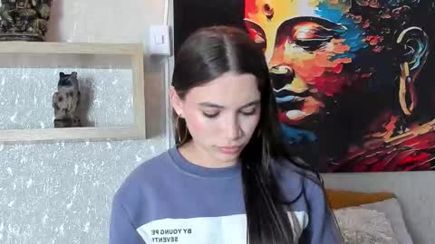 Snapshot of aitana_baker_ chatting on February 6, 2026, 3:22 am little aitana online show from February 6, 2026, 3:22 am