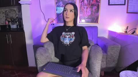 Snapshot of aitana_fox chatting on August 3, 2026, 1:26 am Aitana Fox online show from August 3, 2026, 1:26 am