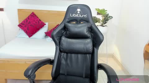 Aixa Burgos online show from March 6, 2025, 2:40 pm