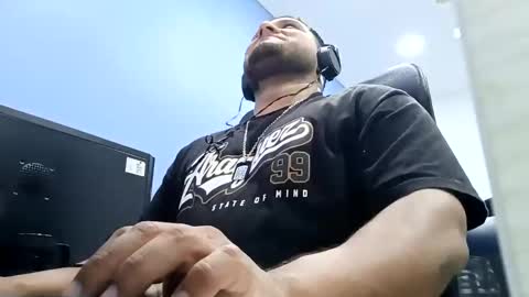 Esteban online show from February 8, 2025, 7:15 am