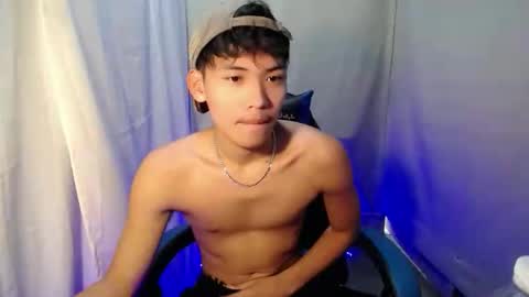 aj_daksxx online show from January 7, 2026, 6:05 am