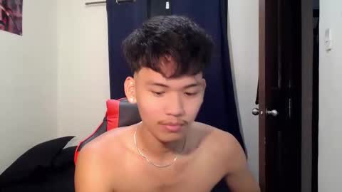 aj_daksxx online show from May 19, 2026, 6:36 pm