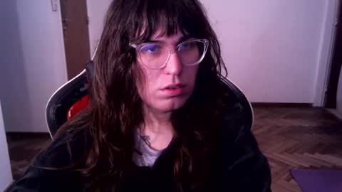 Snapshot of akamedolle chatting on November 24, 2025, 6:24 am Veronica Akame 3 online show from November 24, 2025, 6:24 am