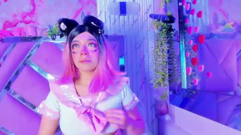 akane hikari  online show from April 14, 2026, 4:40 am