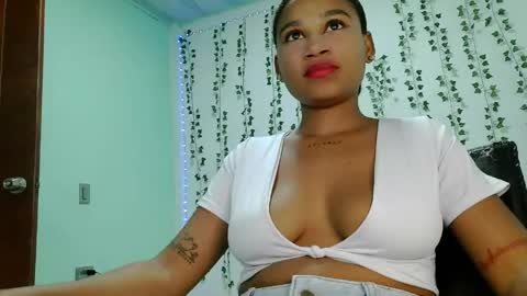 Snapshot of akemy_saunderz chatting on May 31, 2026, 2:31 am akemy_saunderz online show from May 31, 2026, 2:31 am